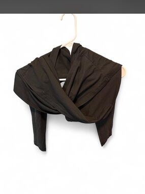 Black Top Wrap